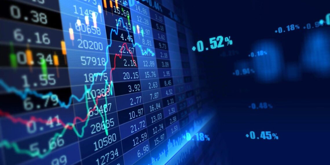 Stock Market Today: Wall Street Retreats as Tariff Uncertainty Dampens Earnings Outlook