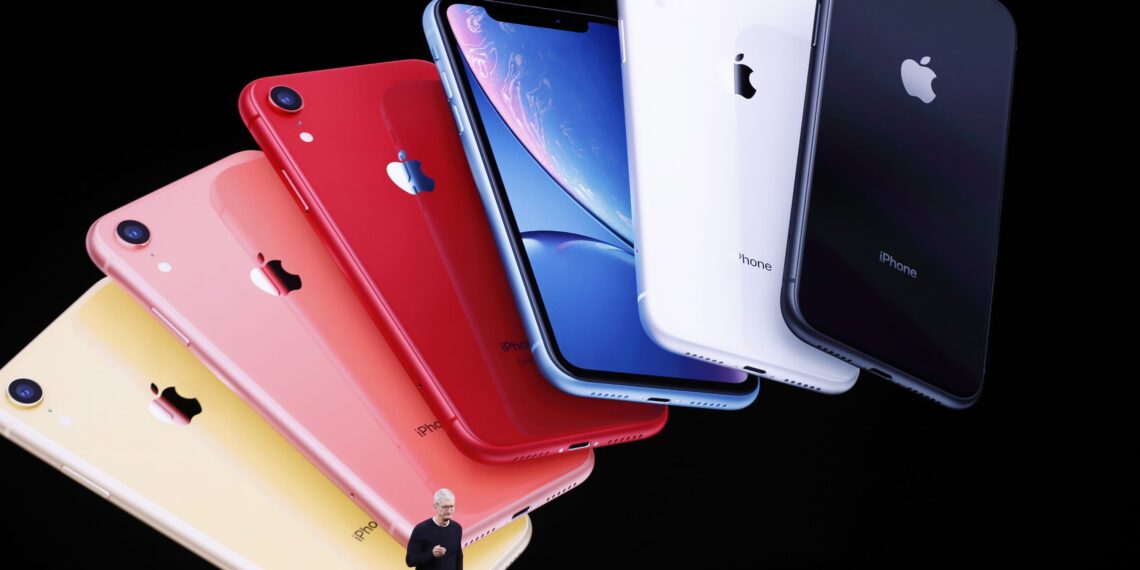 Could Trump’s tariffs on China drive up iPhone prices?