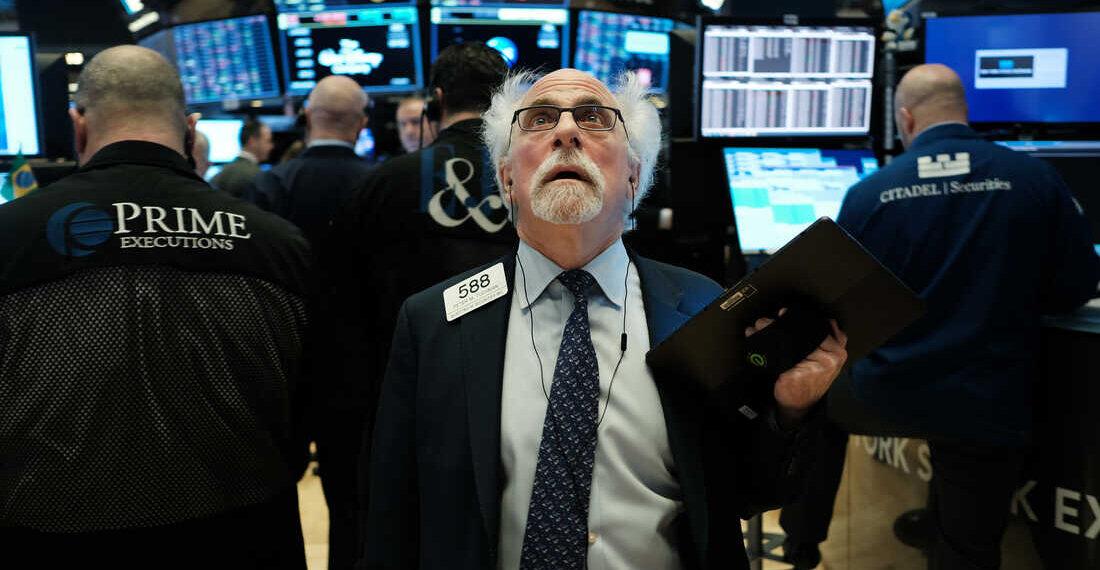 Wall Street Gains on UK-US Trade Deal Hopes