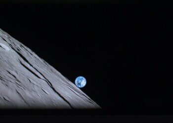 Japanese Lander Orbits Moon, Aims for June Landing