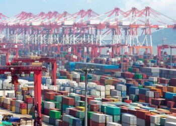 Chinese Exporters Struggle as US Tariffs Bite
