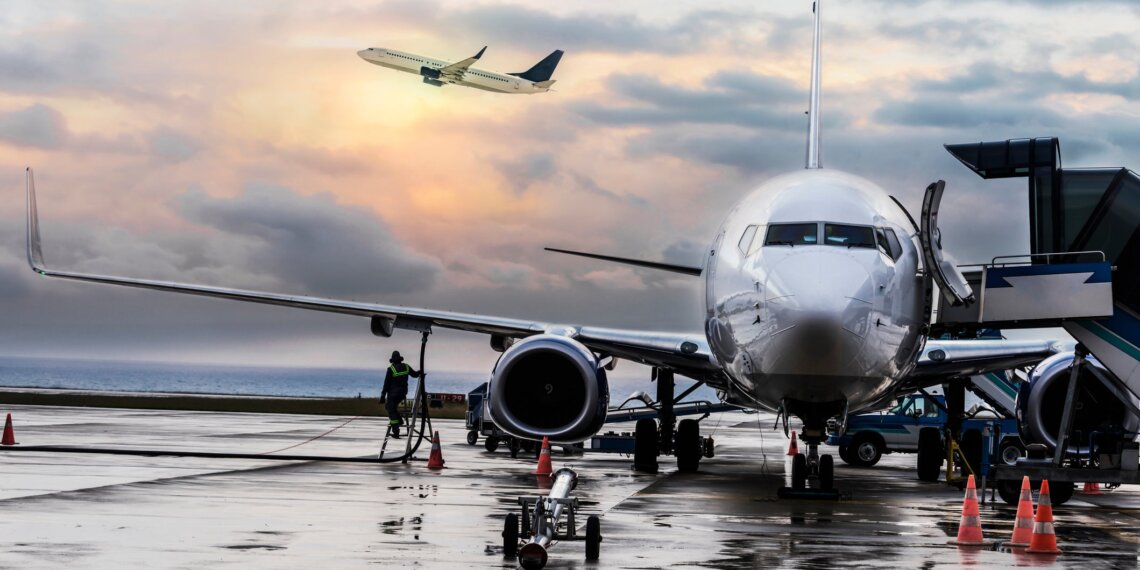 Airline Stocks Gain on Hopes for Israel-Iran Ceasefire