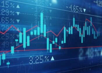 Wall Street Eyes Tariff Deadline as Stocks Hit Highs