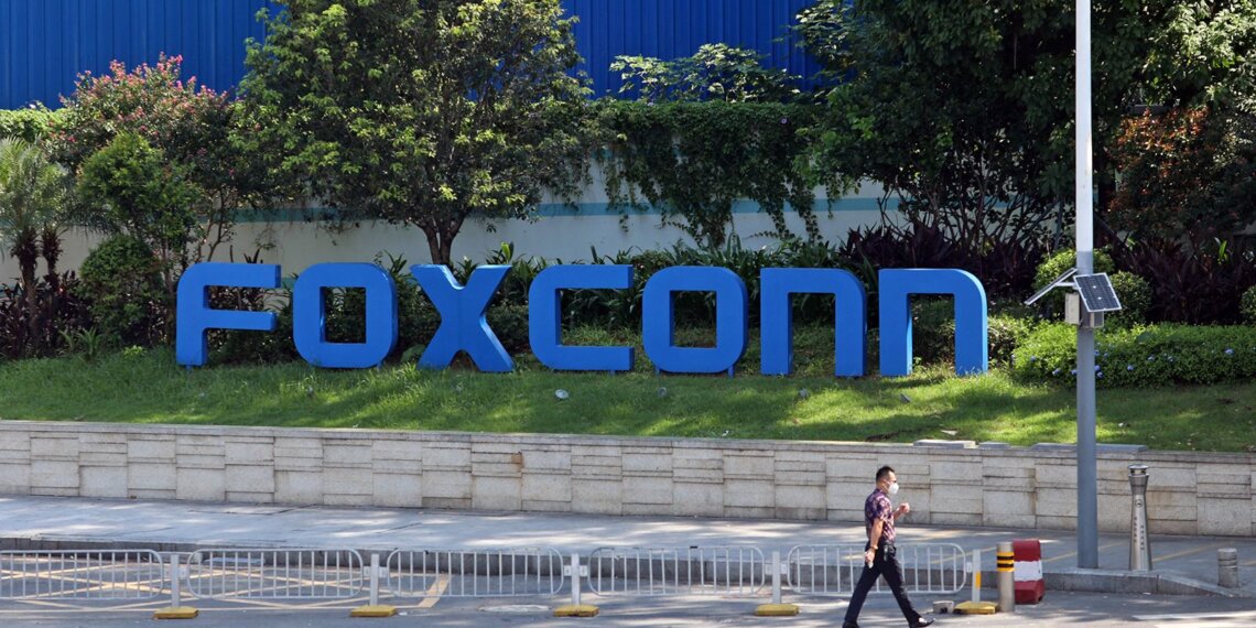 Foxconn Sees AI Revenue Overtake Electronics for First Time
