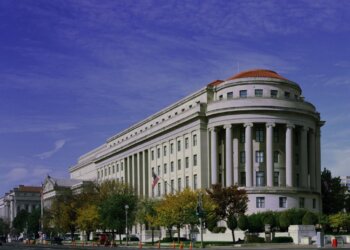 FTC Sues Ticket Reseller Over Swift Tour Markups